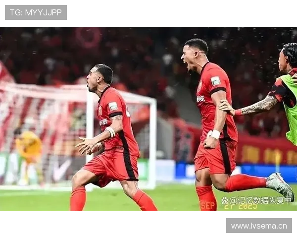 中超焦点对决引爆赛季悬念豪门争锋新格局全面开启争冠进入白热化阶段 - 副本 (2) - 副本